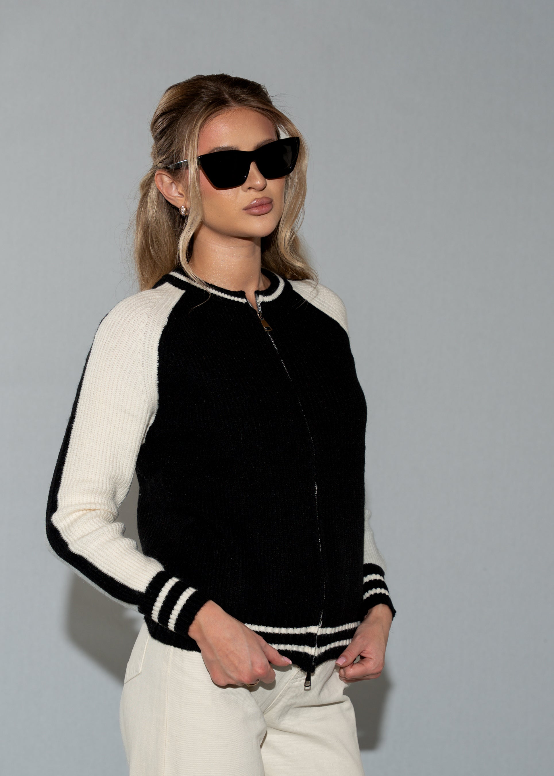 Black and Cream Color Knit Jacket with Zip