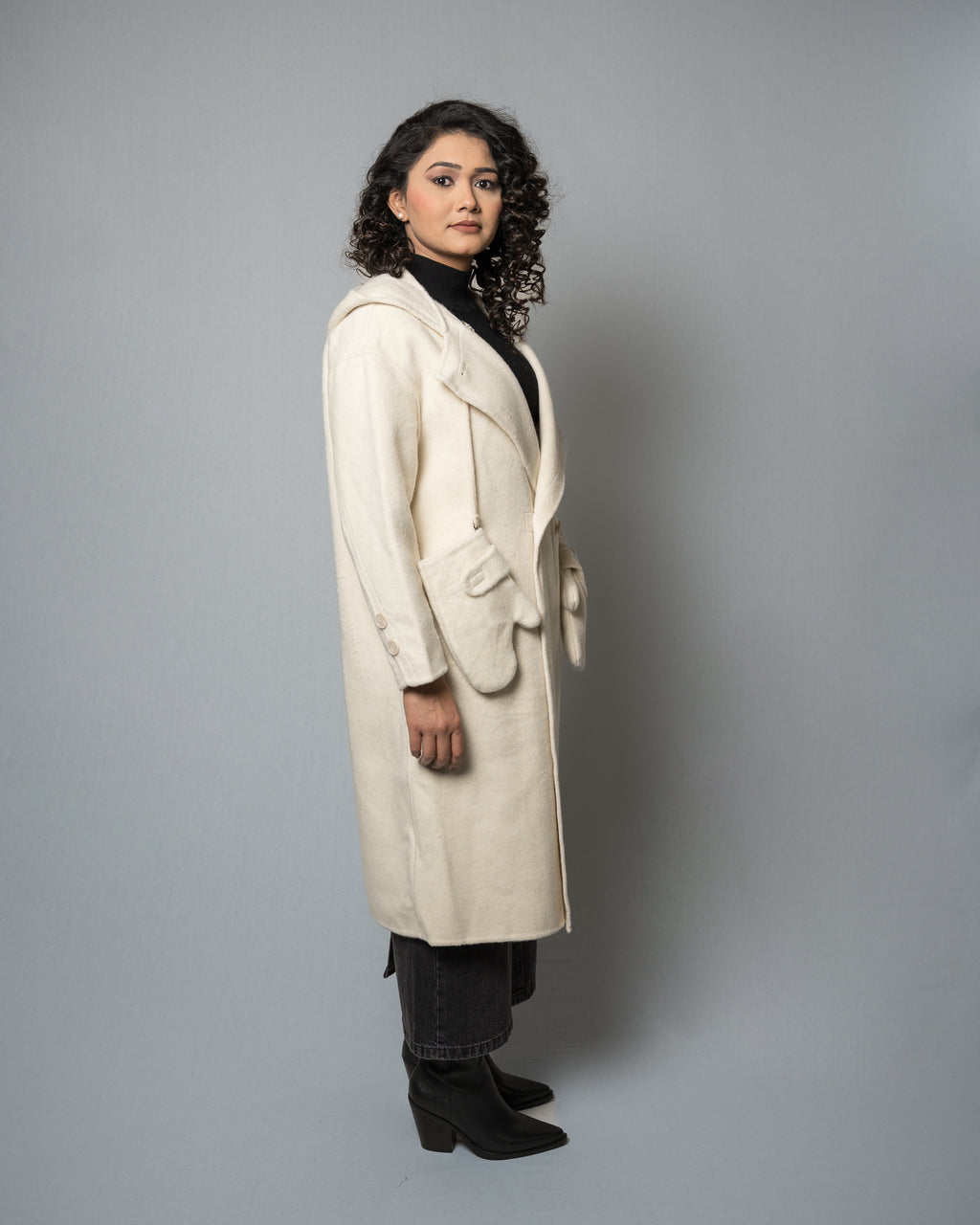 Women's Hooded Wool Blend Overcoat - Long Beige Winter Coat With Gloves