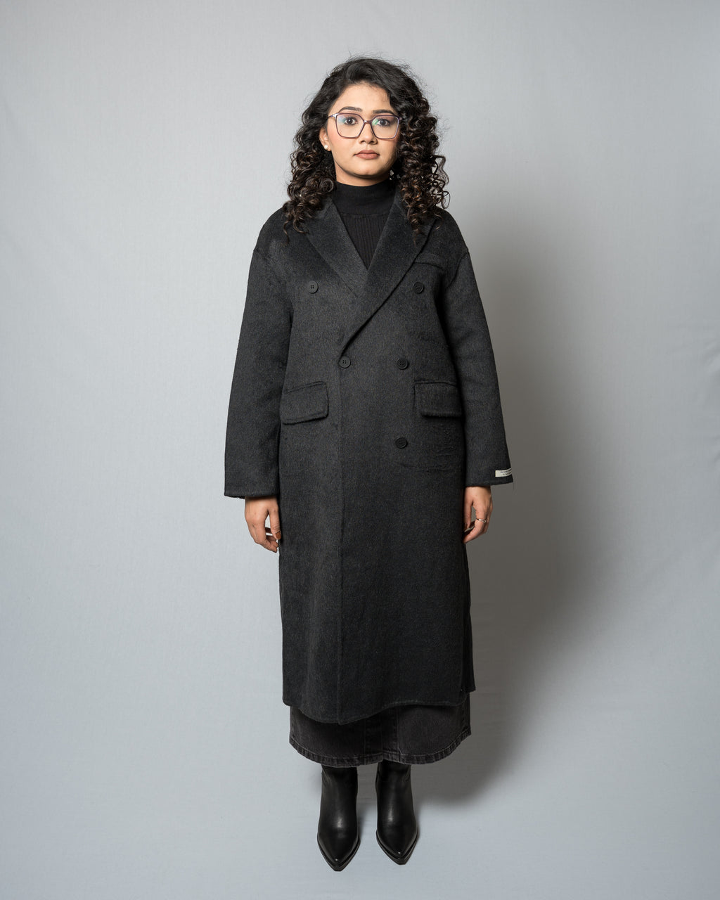Women's Oversized Double-Breasted Wool Coat - Long Black Winter Jacket
