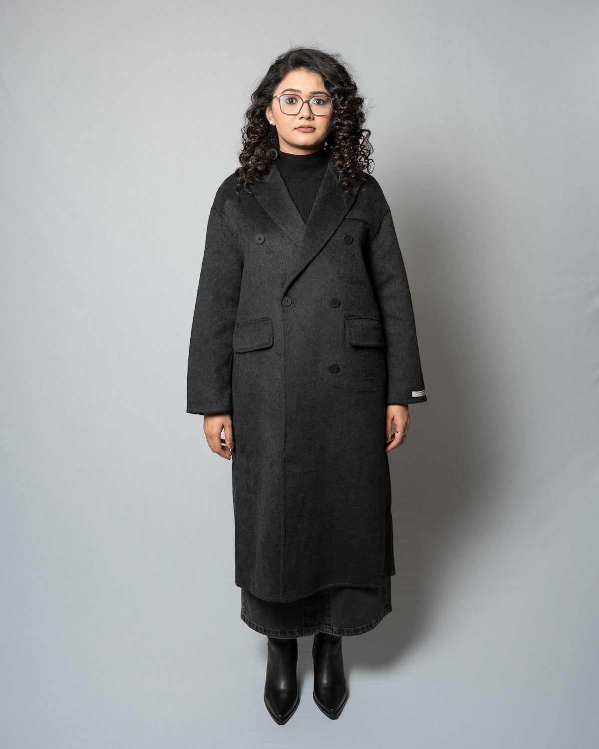 Women's Oversized Double-Breasted Wool Coat - Long Black Winter Jacket