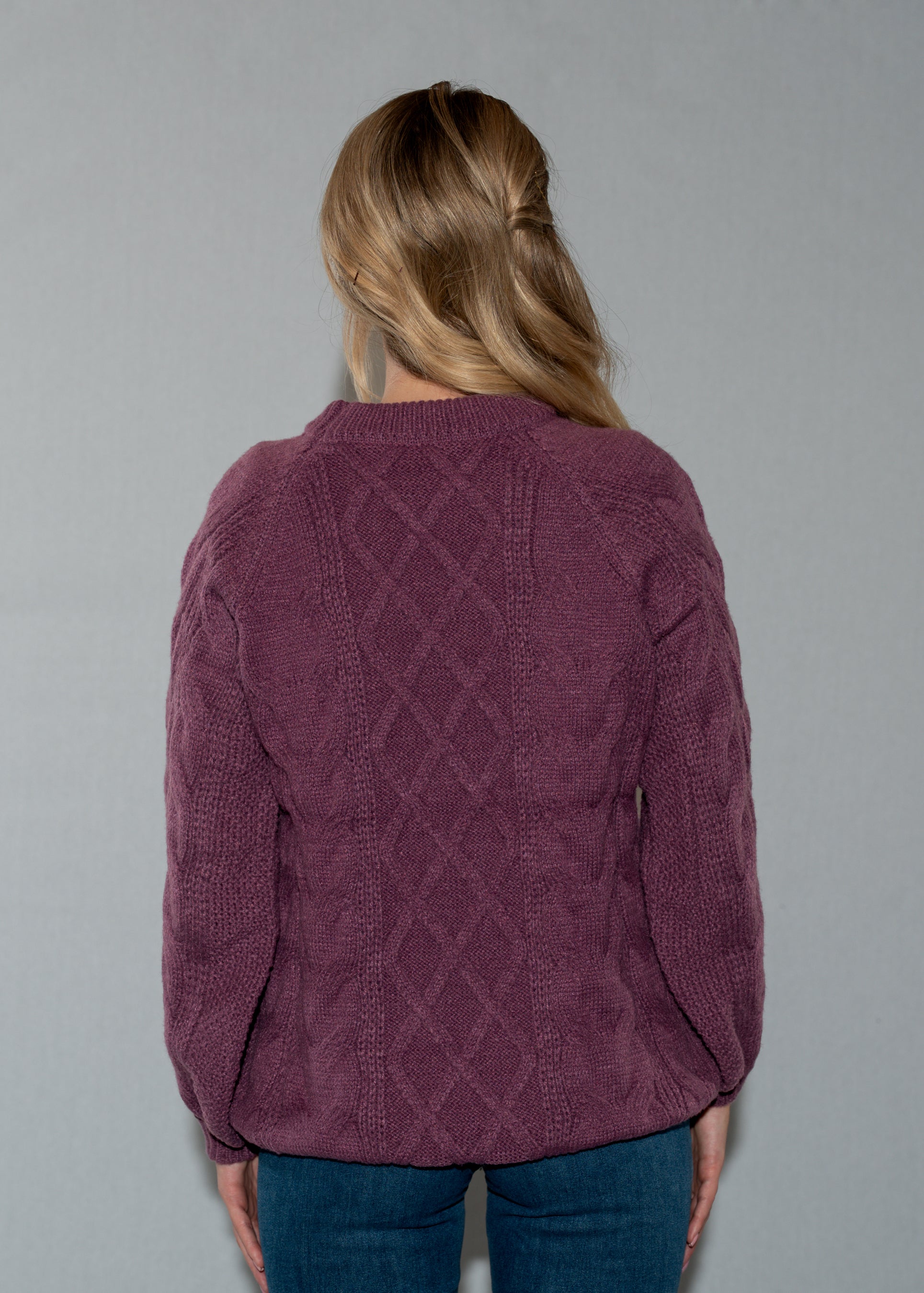 Women's Plum Cable Knit Sweater - Long Sleeve Crew Neck Pullover