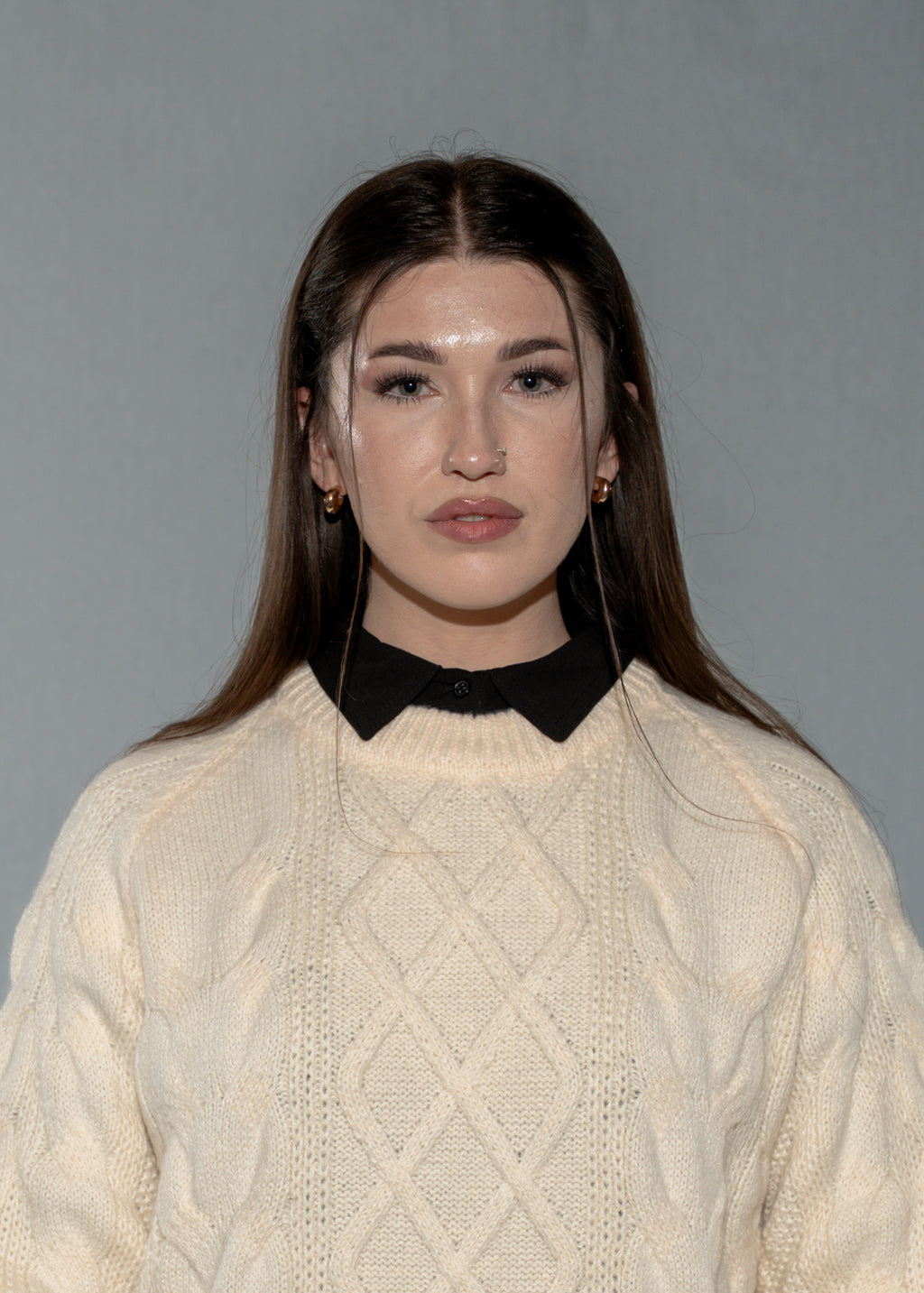 Women's Cream/ Beige Cable Knit Sweater - Long Sleeve Crew Neck Pullover