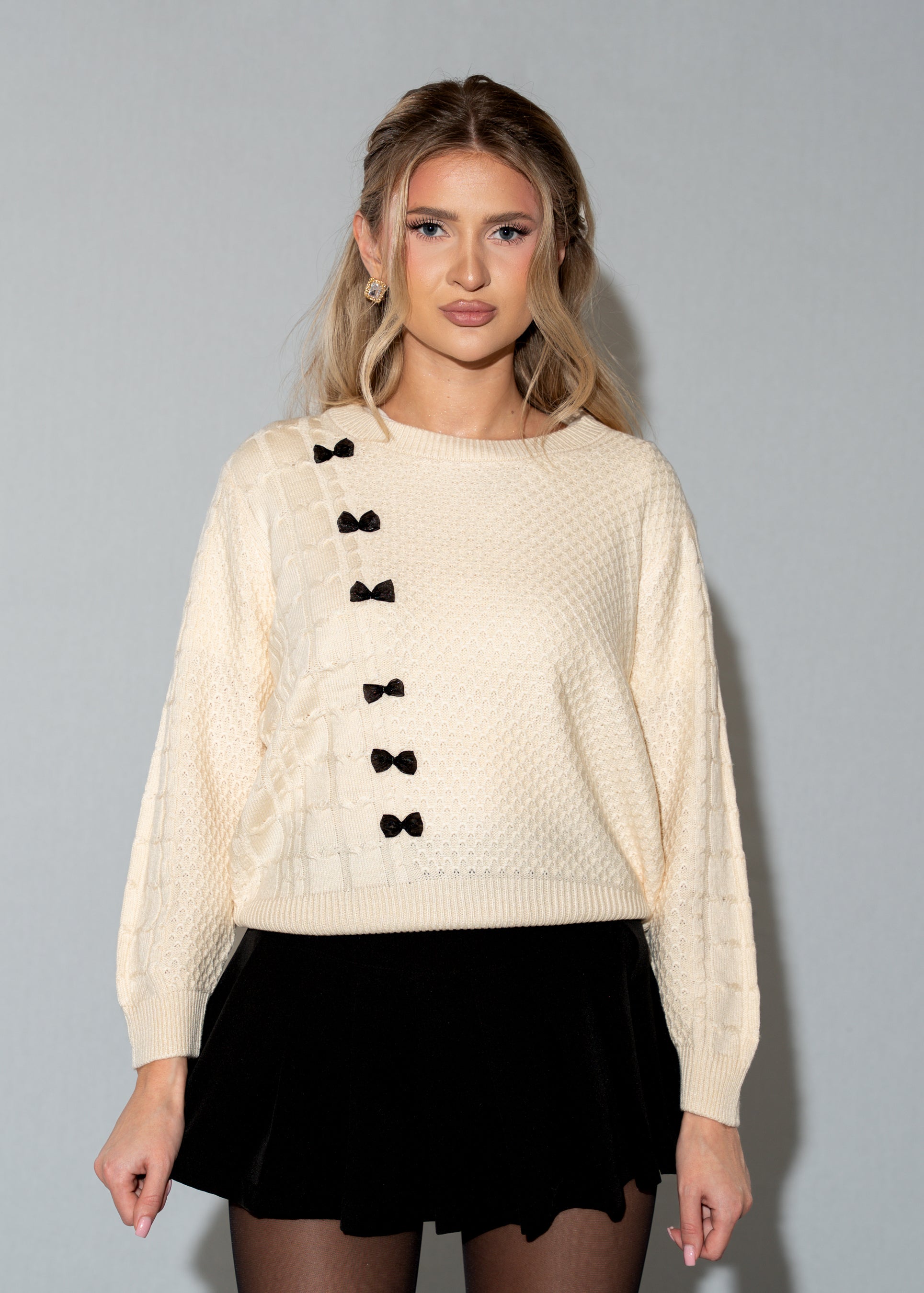 Beige 3D Bowtie Pattern Knit Sweater